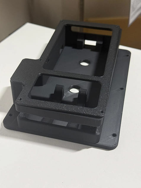 Stripe BBPOS WisePOS E Front-Loading Payment Terminal Wall Mount - Image 9