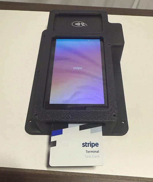 Stripe BBPOS WisePOS E Front-Loading Payment Terminal Wall Mount - Image 6