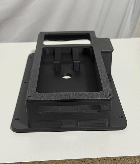 Stripe BBPOS WisePOS E Front-Loading Payment Terminal Wall Mount - Image 12